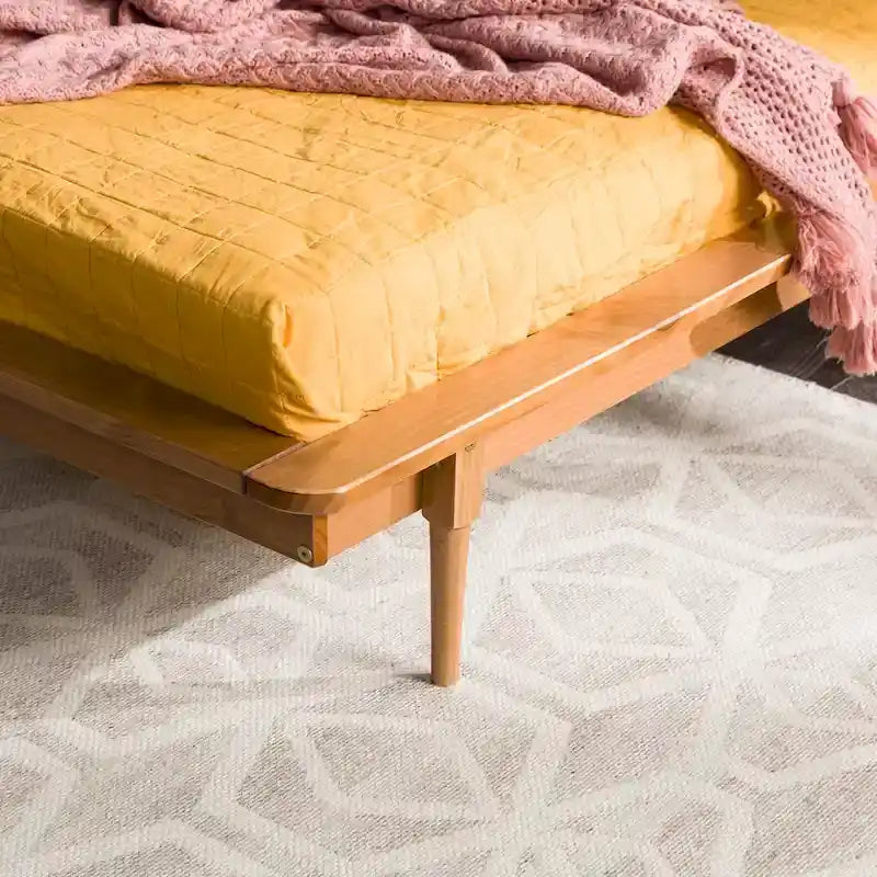Massief houten spijlenbed