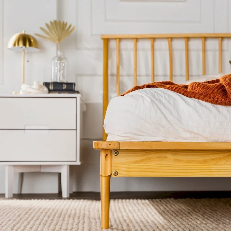 Massief houten spijlenbed