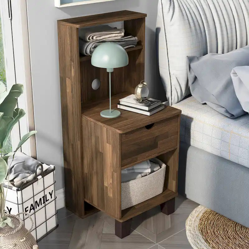 Compact nachtkastje met 3 planken en 1 lade