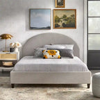 Gestoffeerd Queen Platformbed met Rond Hoofdeinde in Mid-Century Stijl