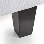 Gestoffeerd Queen Platformbed met Rond Hoofdeinde in Mid-Century Stijl