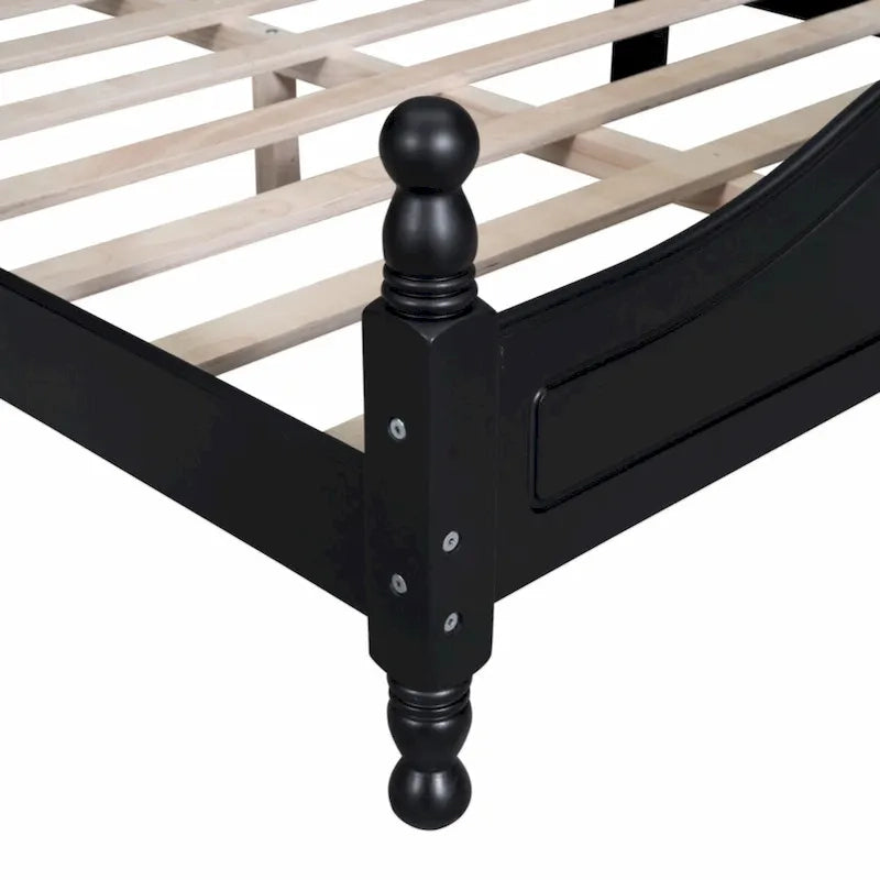 Houten bedframe met lattenbodem, tweepersoonsformaat