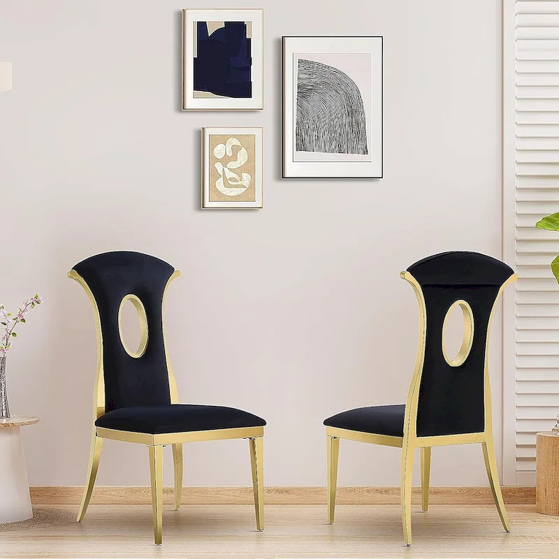 Zwartfluwelen eetkamerstoelen met goudkleurige poten